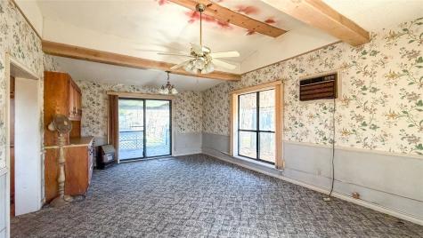 2482 Fm 2946 Emory TX 75440