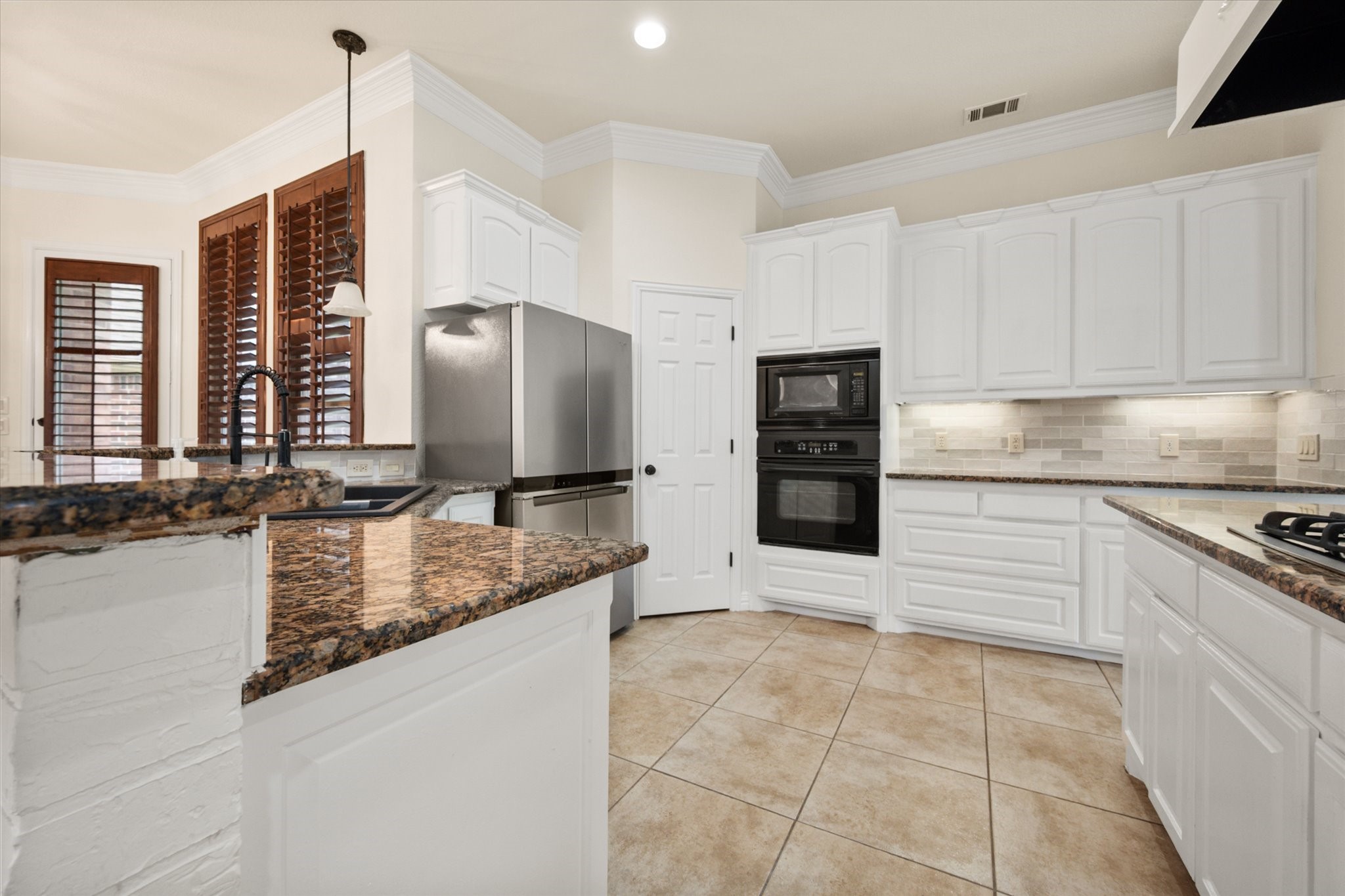 9029 Reata West Drive Benbrook TX 76126
