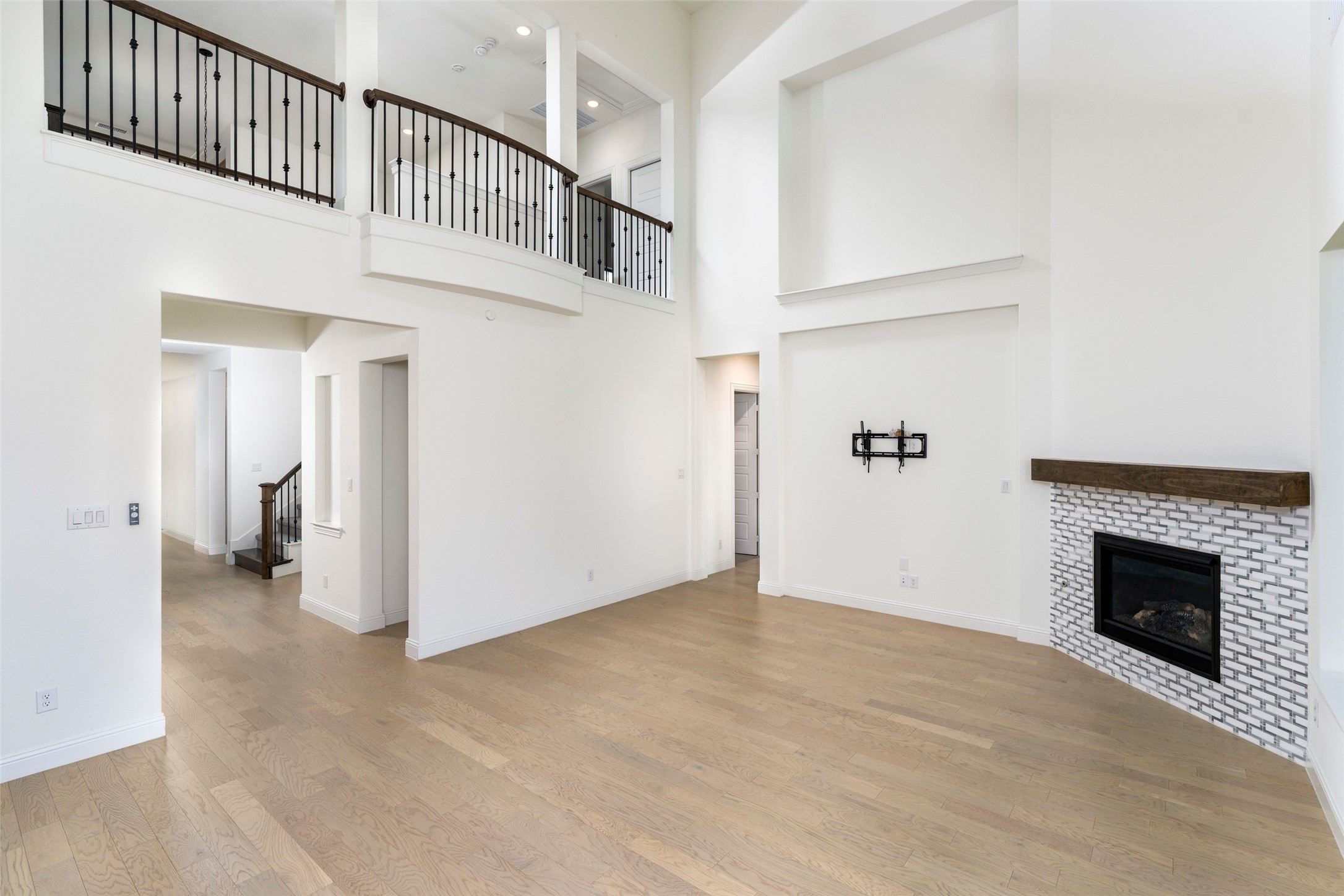2302 Royal Dove Lane Mansfield TX 76063