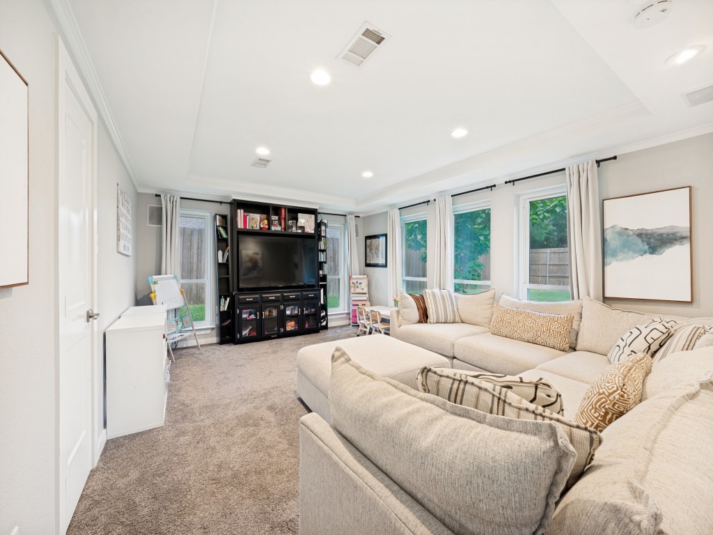 7711 Turnberry Lane Dallas TX 75248