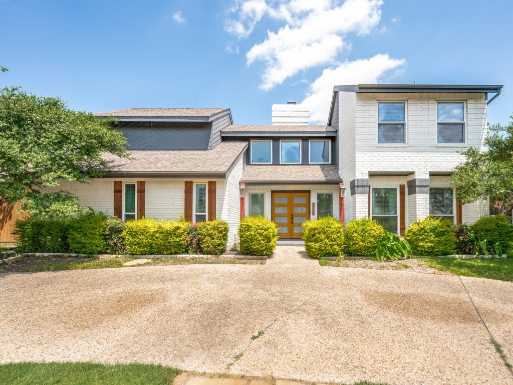7711 Turnberry Lane Dallas TX 75248