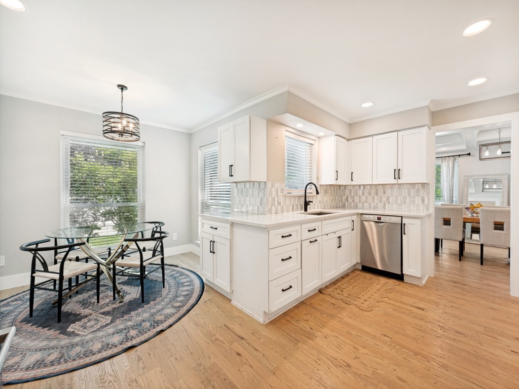 7711 Turnberry Lane Dallas TX 75248