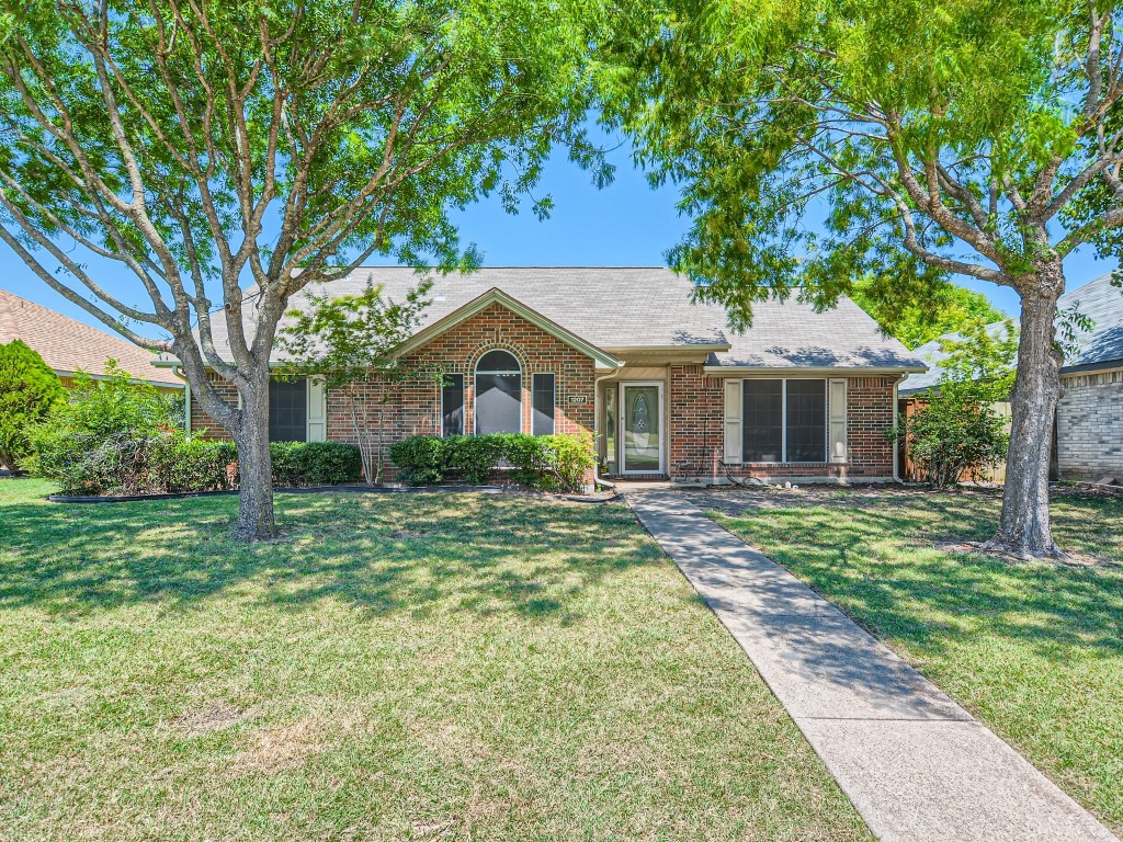 1207 Hall Road Seagoville TX 75159