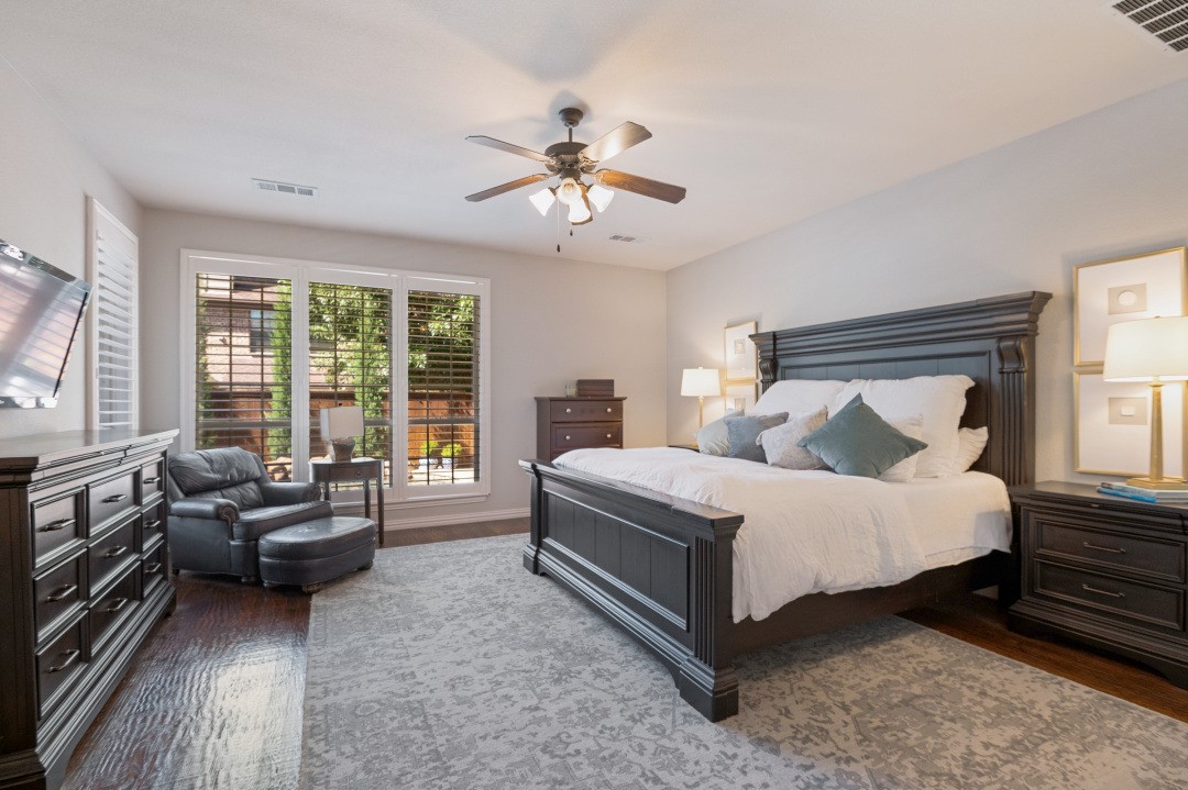 1300 Burnett Drive Lantana TX 76226