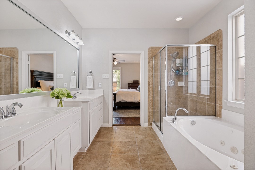 1300 Burnett Drive Lantana TX 76226