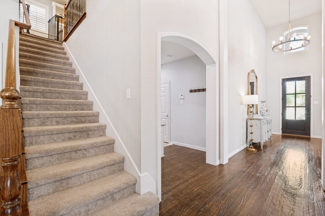 1300 Burnett Drive Lantana TX 76226