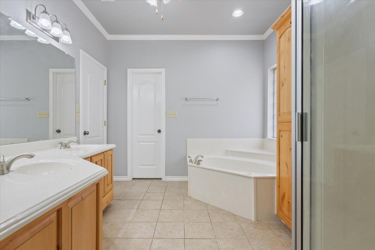 140 Oak Ridge Loop Whitney TX 76692