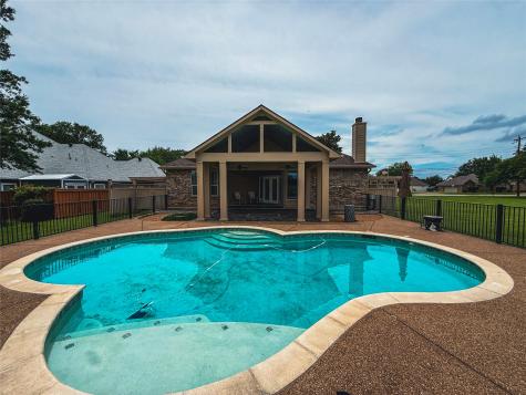 5 Woodlawn Way Star Harbor TX 75148