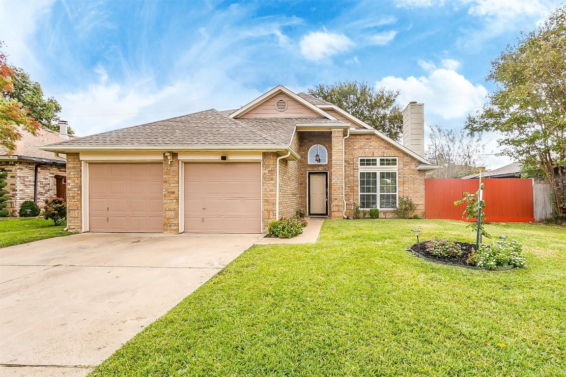 6315 Fairlane Drive Arlington TX 76001