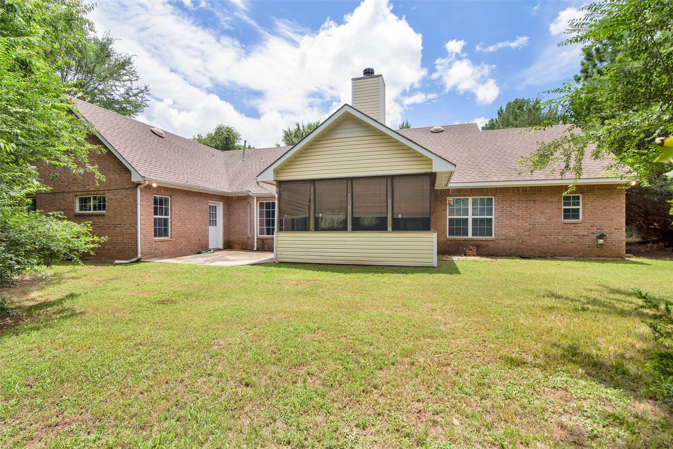 2255 Davy Lane Denison TX 75020