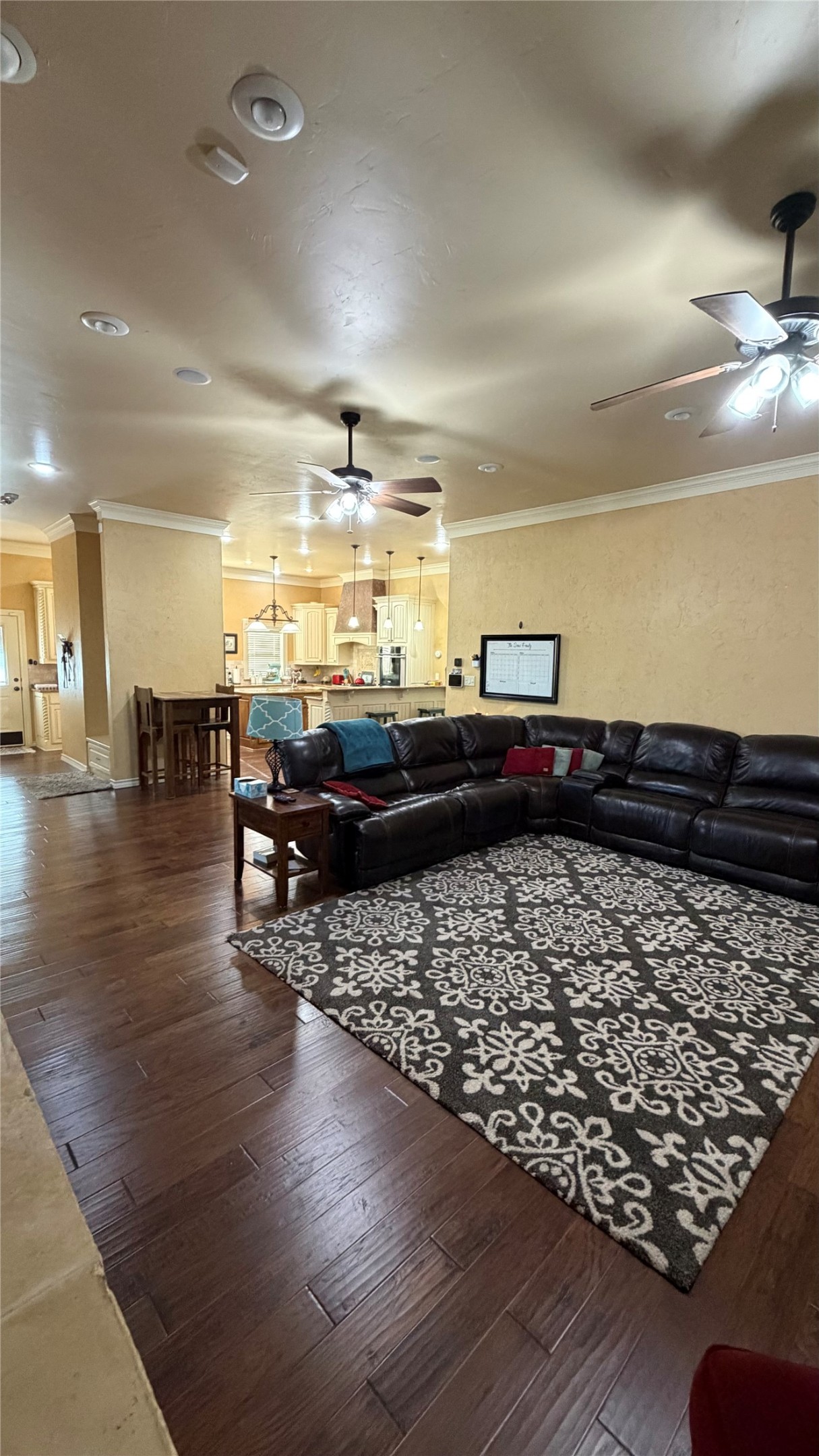 445 W Belknap Street Jacksboro TX 76458