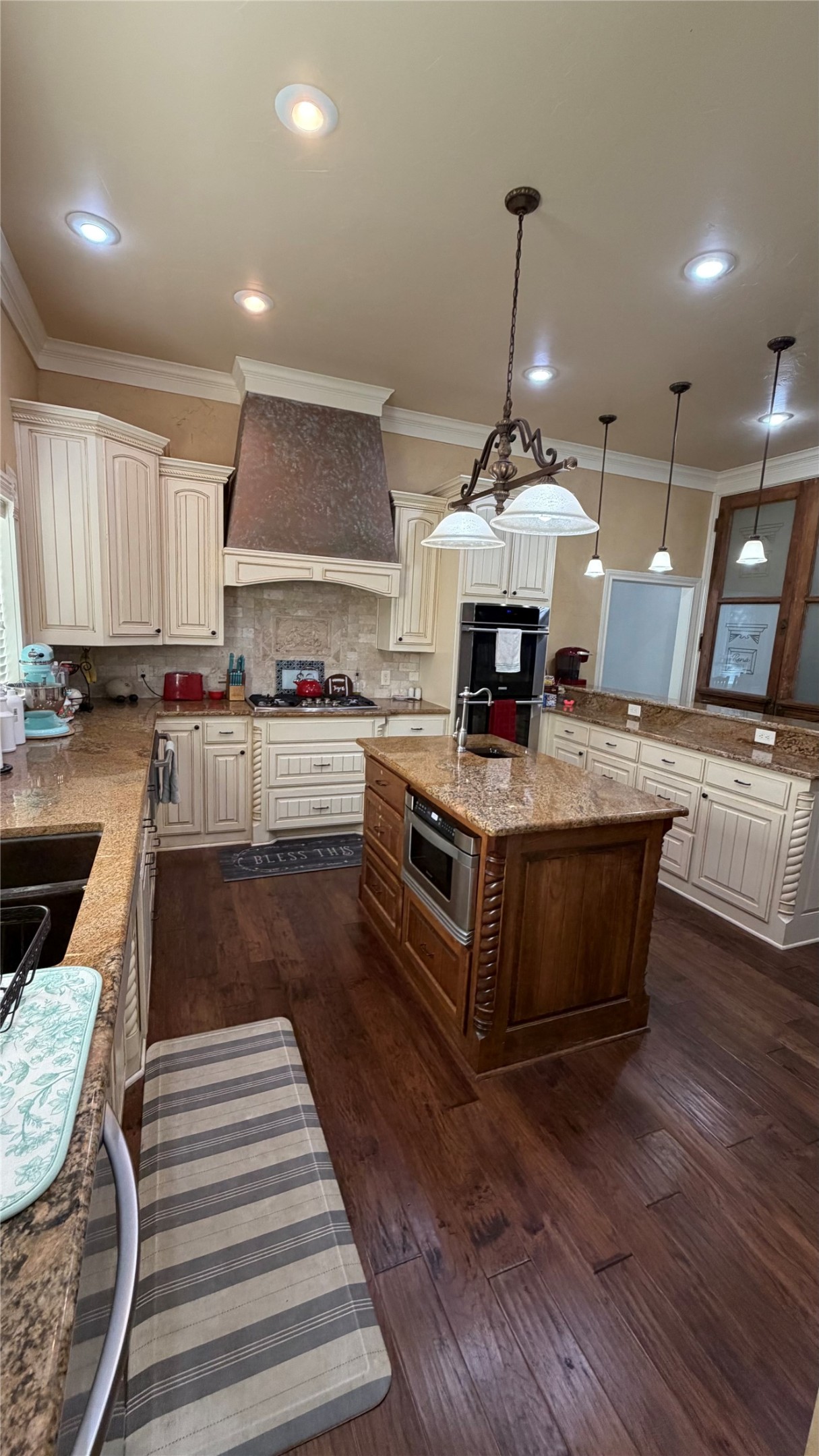 445 W Belknap Street Jacksboro TX 76458