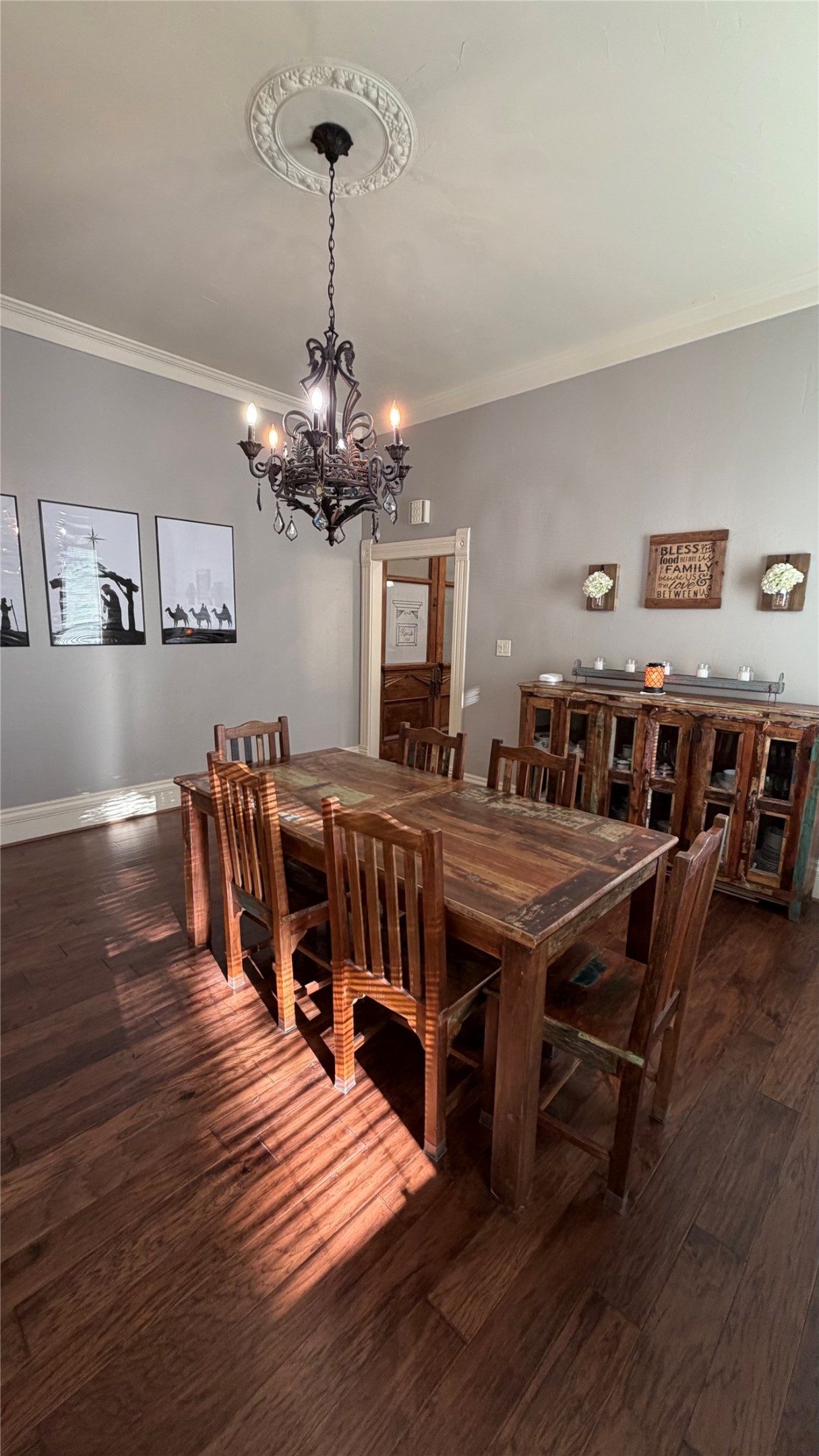 445 W Belknap Street Jacksboro TX 76458