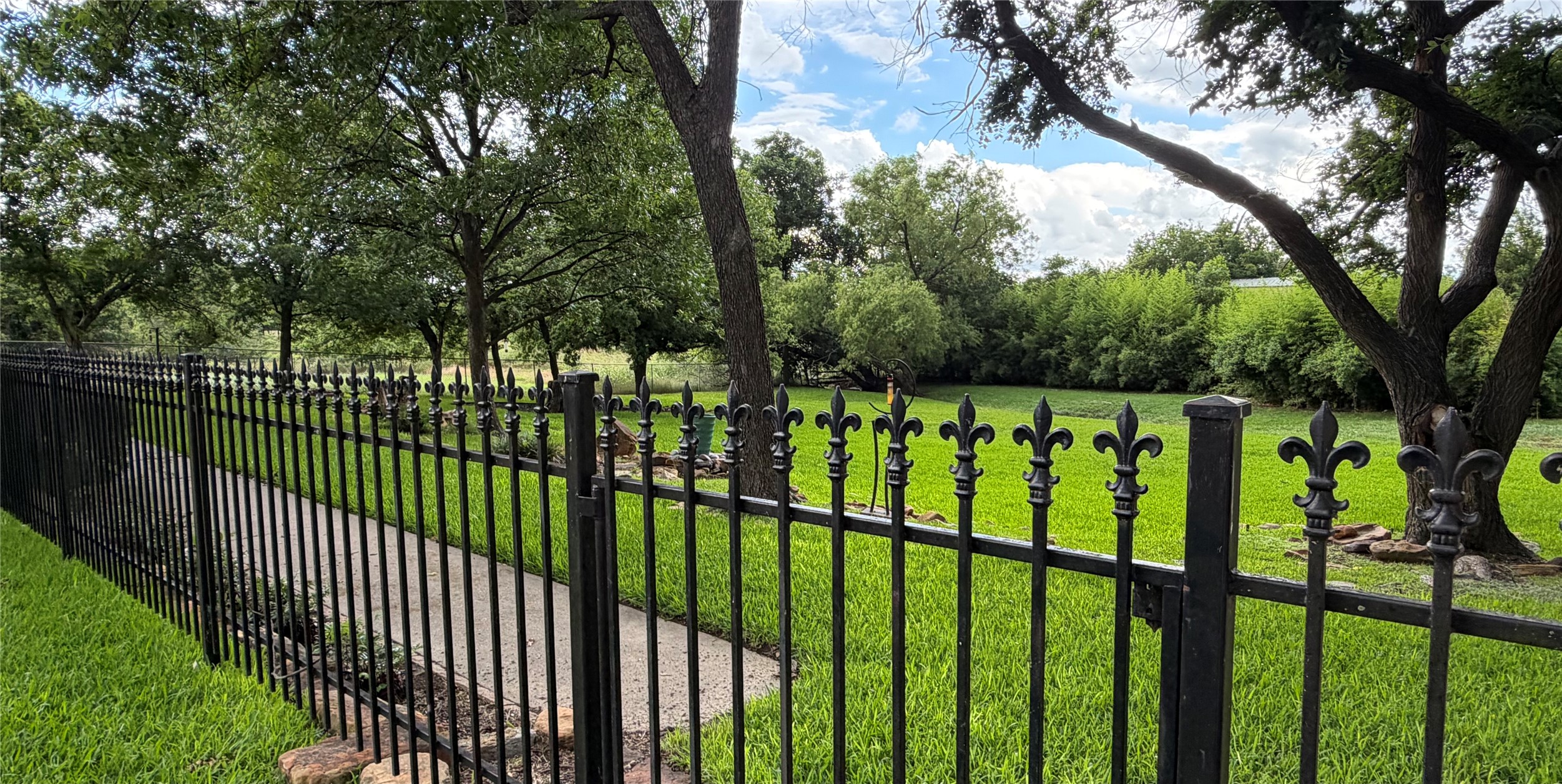 445 W Belknap Street Jacksboro TX 76458