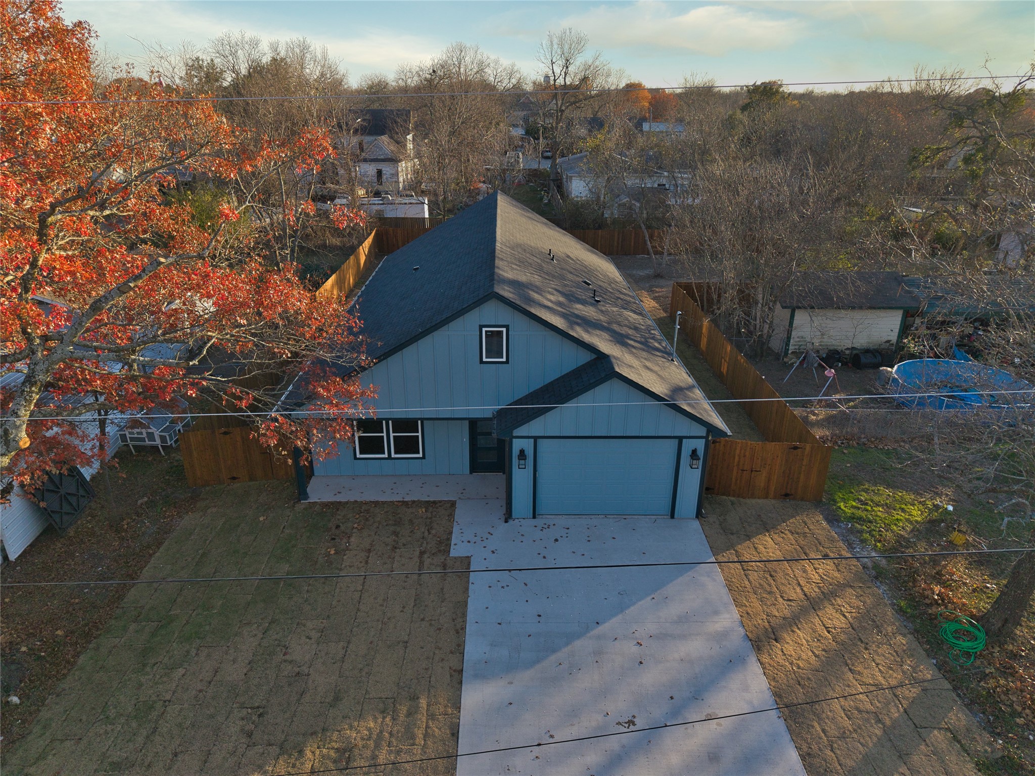 411 W Elm Street Whitewright TX 75491