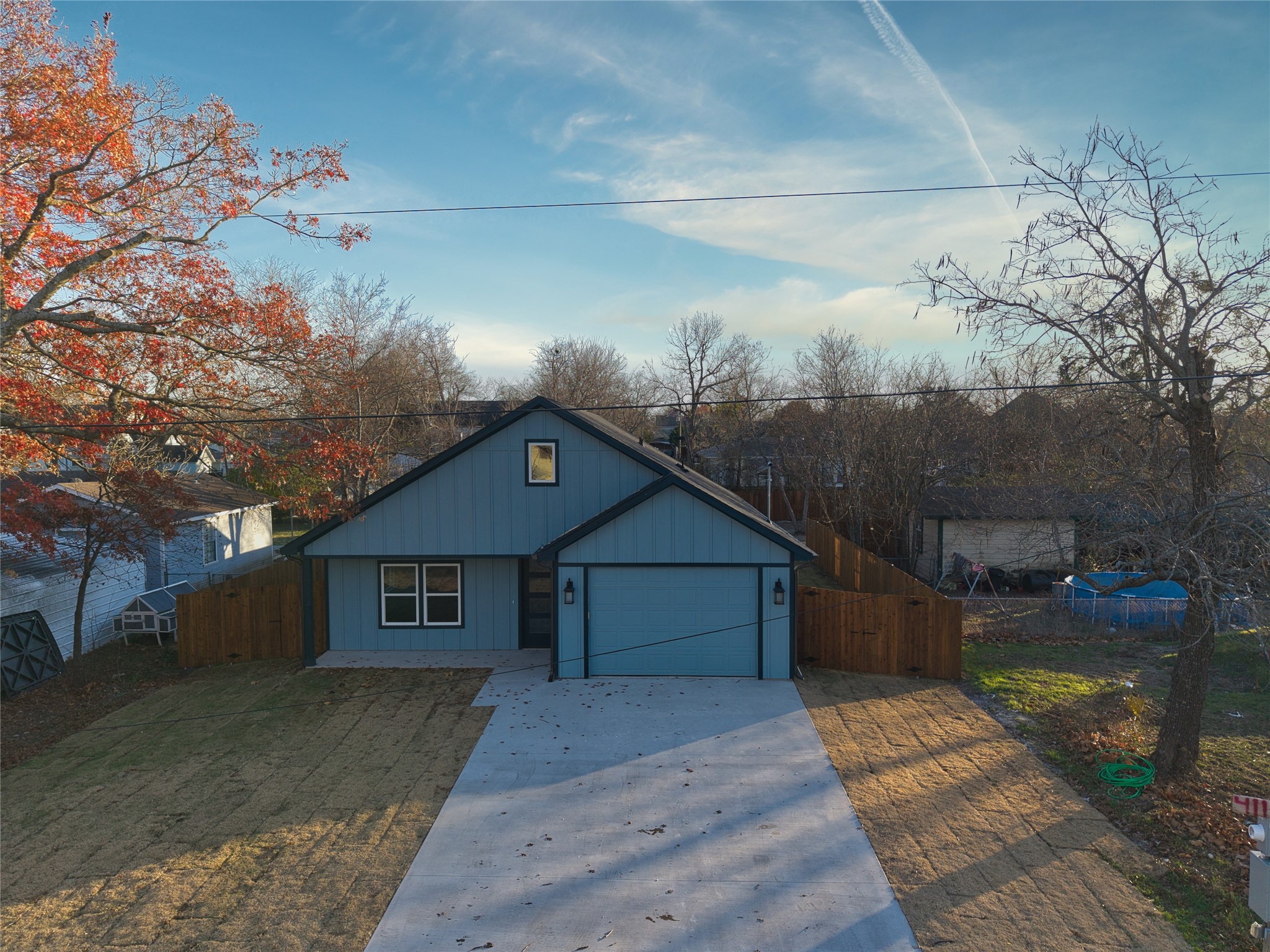 411 W Elm Street Whitewright TX 75491