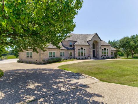 129 Kortney Drive Hudson Oaks TX 76087