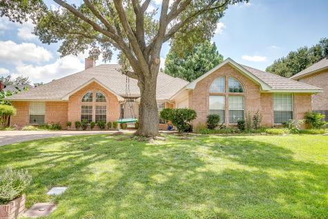6705 Castle Creek Drive Fort Worth TX 76132