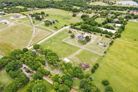 8665 County Road 857 Mckinney TX 75071