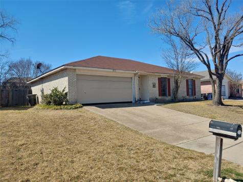 812 Reveille Road Fort Worth TX 76108