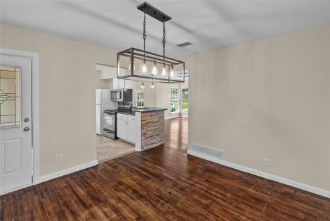 109 S 1st Street Godley TX 76044