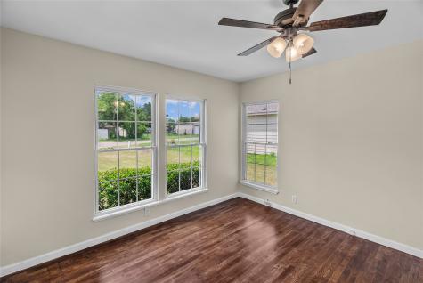 109 S 1st Street Godley TX 76044