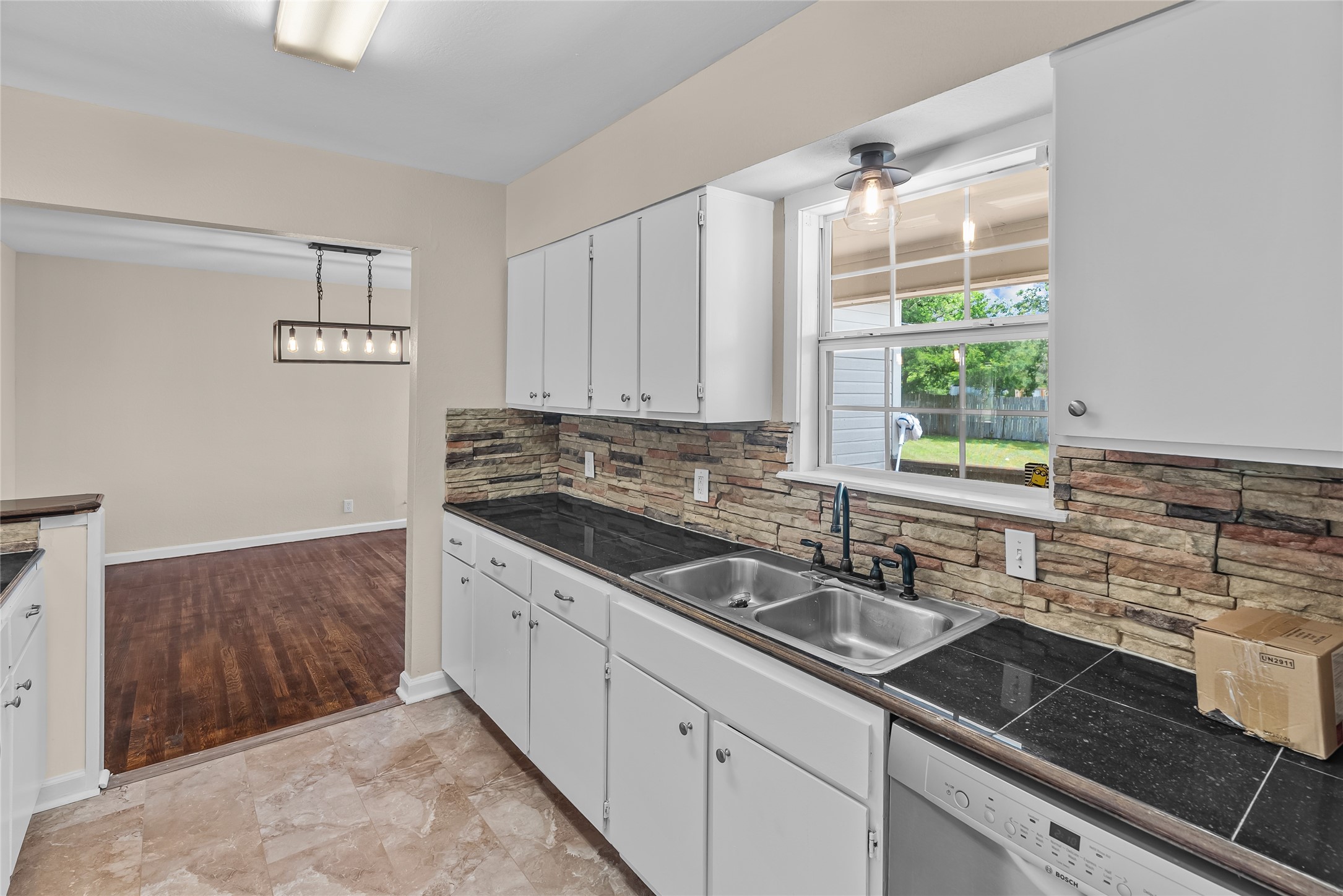 109 S 1st Street Godley TX 76044