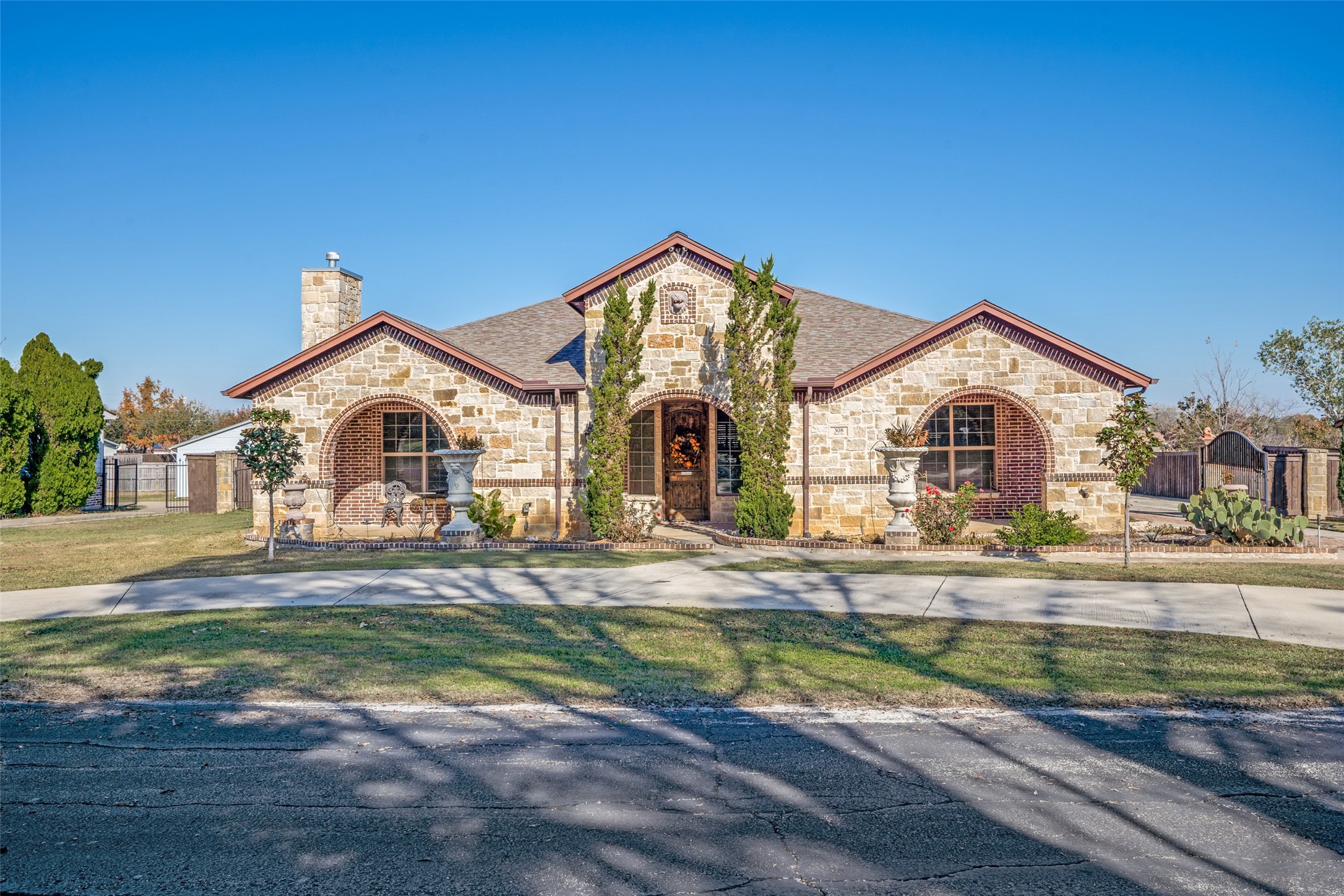 Roanoke TX, 308 Sheri Lane