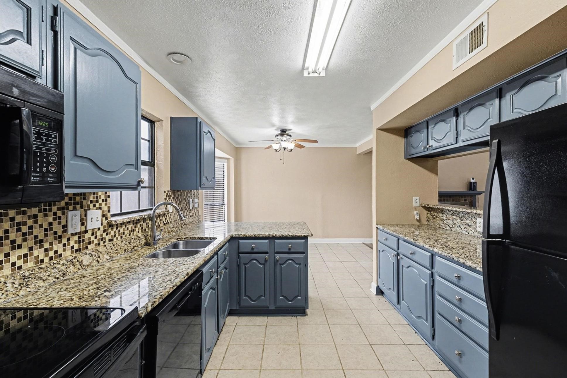 6832 Younger Drive The Colony TX 75056