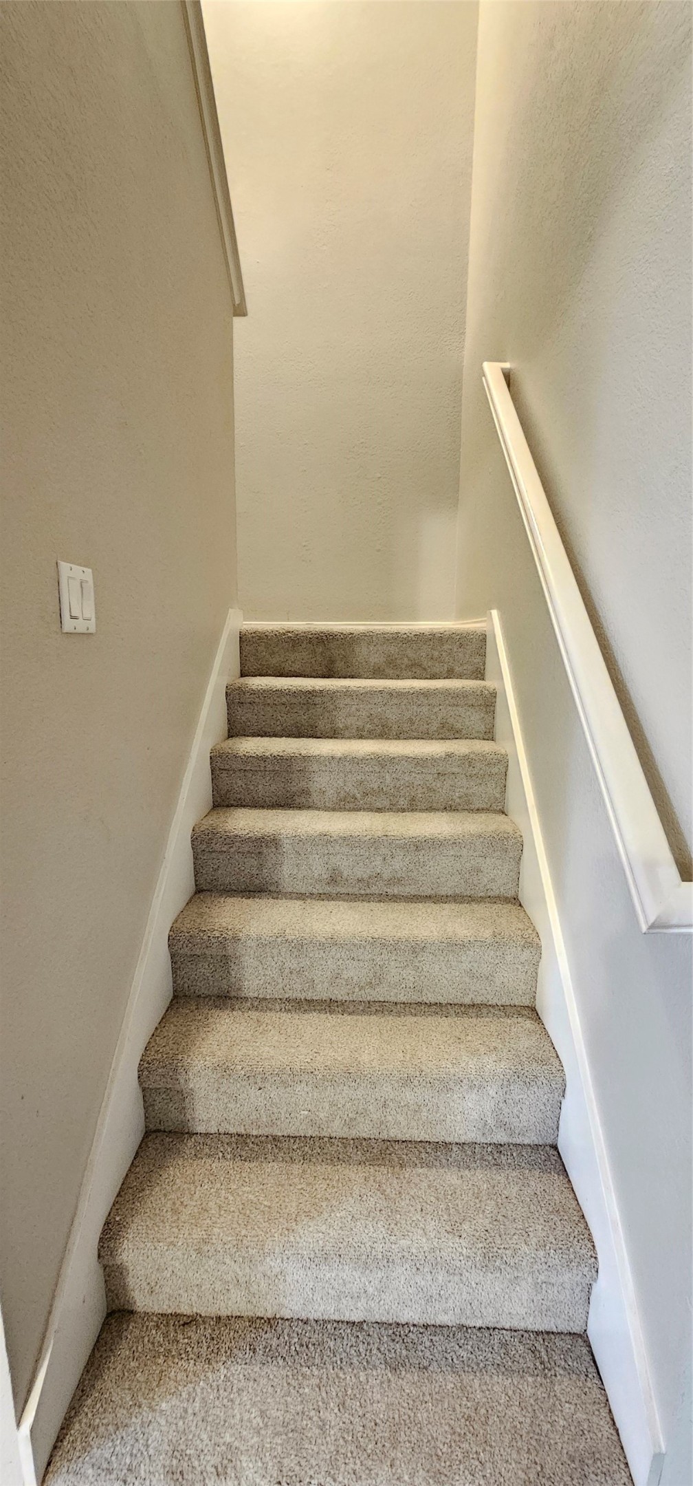 2956 S Bend Drive Dallas TX 75229