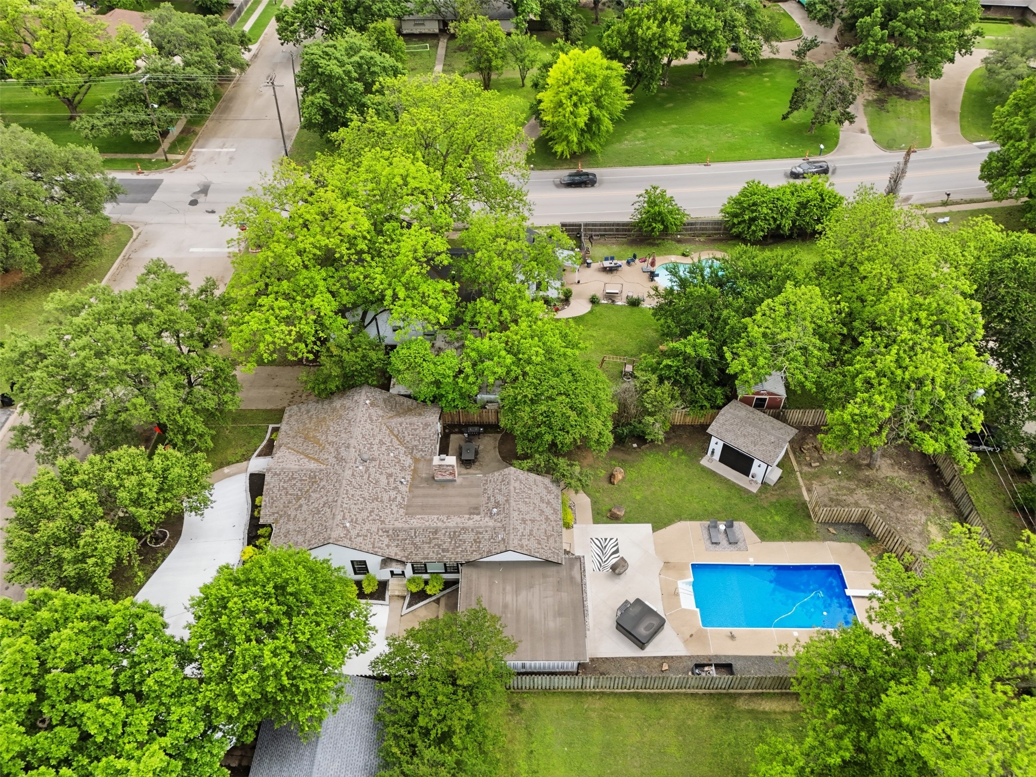 216 Sunset Drive Cleburne TX 76033