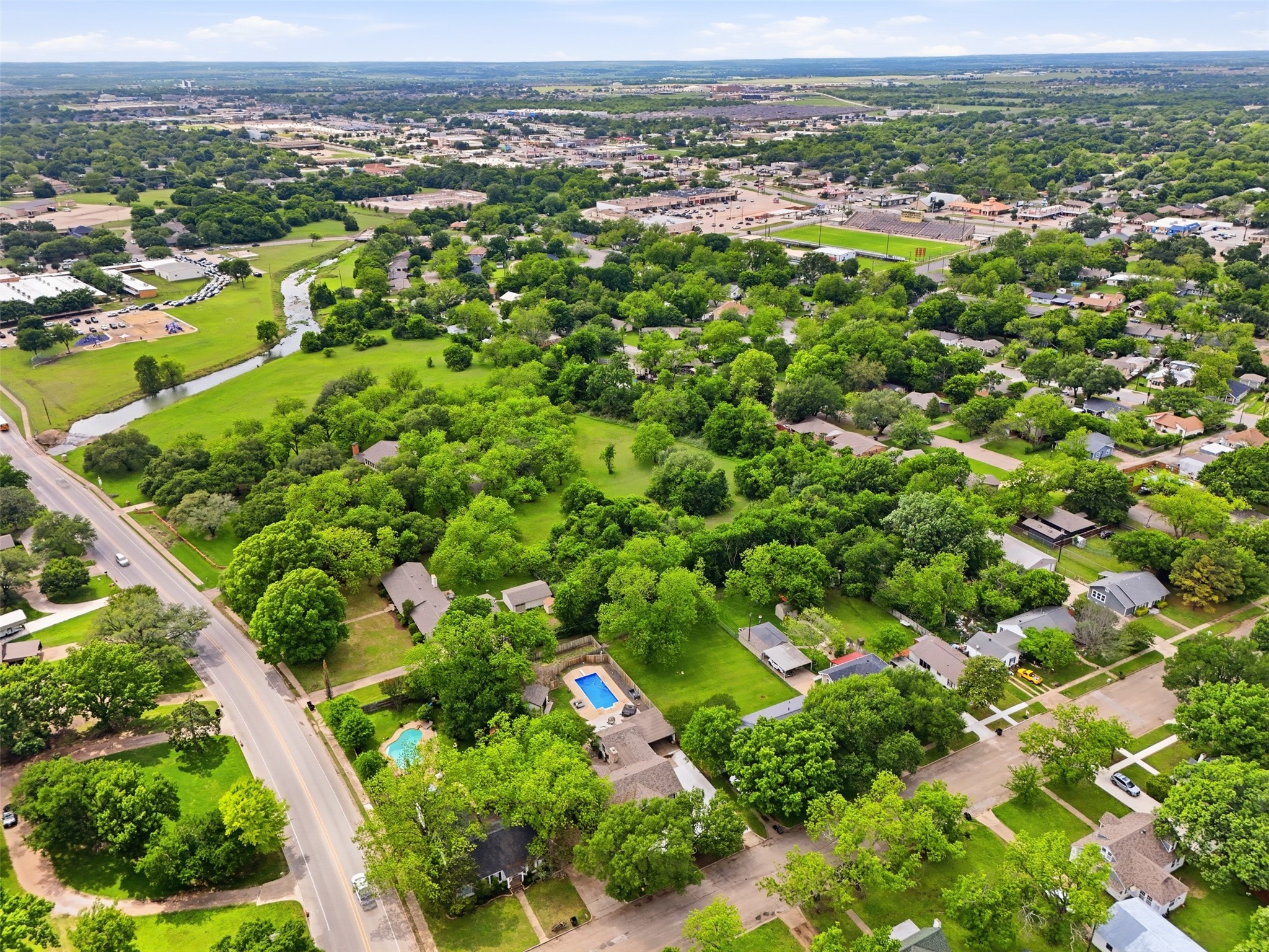 216 Sunset Drive Cleburne TX 76033