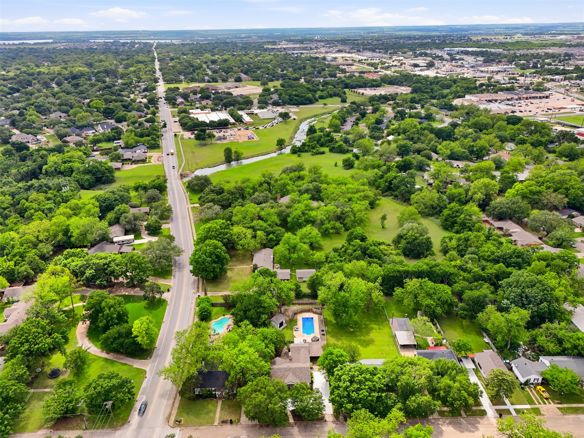 216 Sunset Drive Cleburne TX 76033