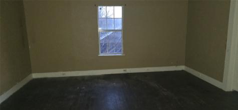 506 N Washington Street Kaufman TX 75142