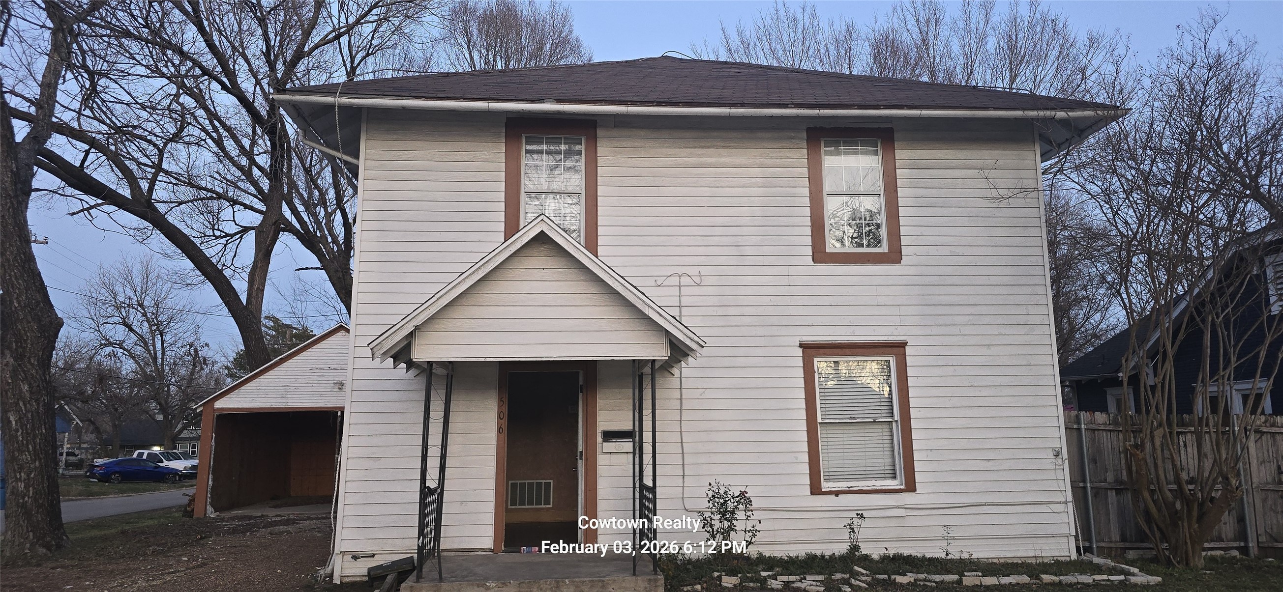 506 N Washington Street Kaufman TX 75142