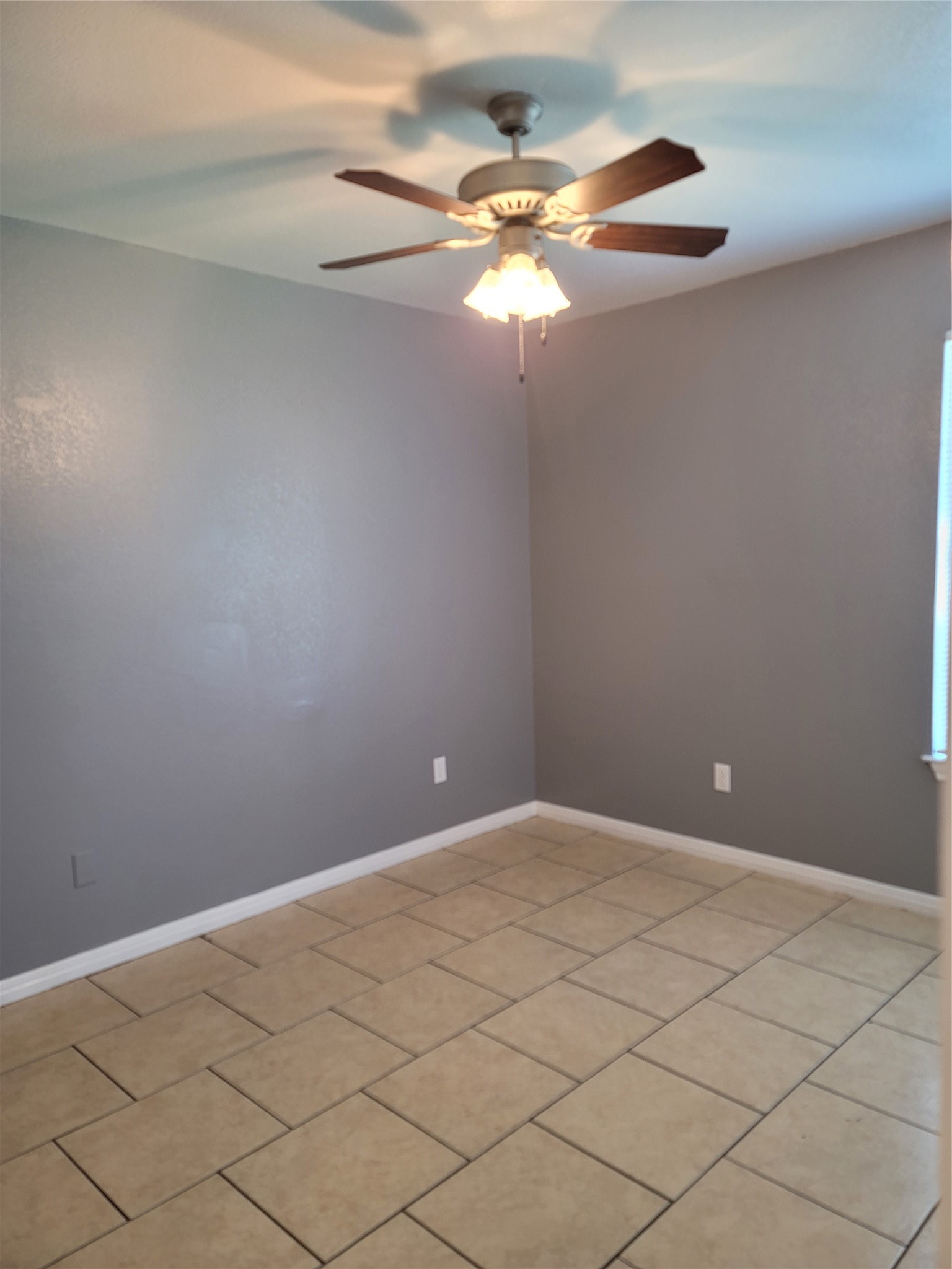 235-237 E Craven Avenue Lacy Lakeview TX 76705