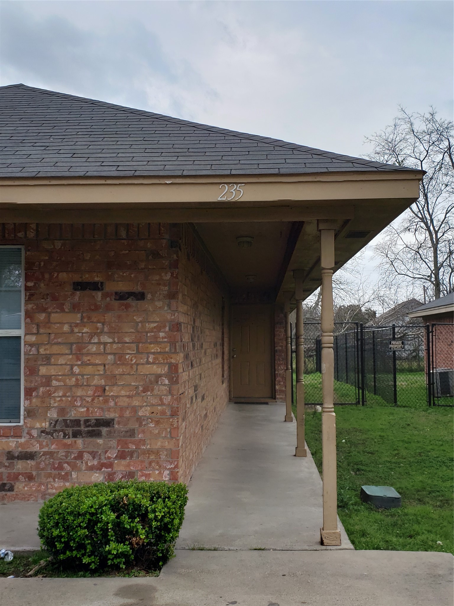 235-237 E Craven Avenue Lacy Lakeview TX 76705