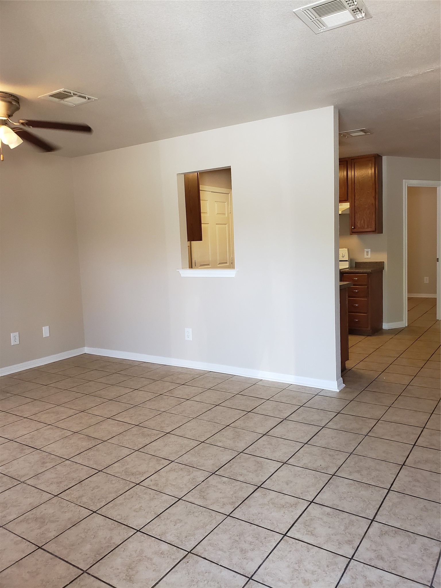 235-237 E Craven Avenue Lacy Lakeview TX 76705