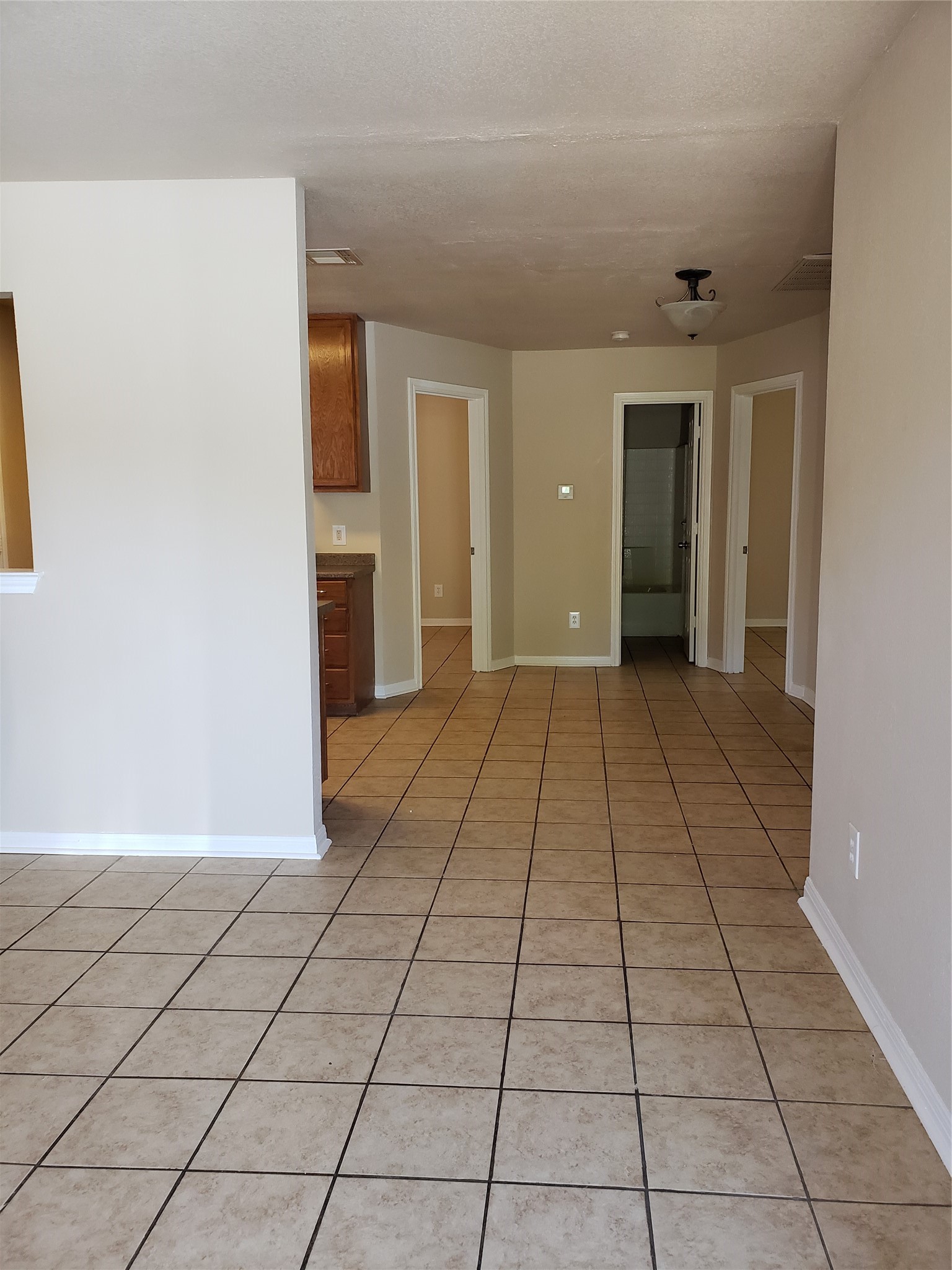 235-237 E Craven Avenue Lacy Lakeview TX 76705
