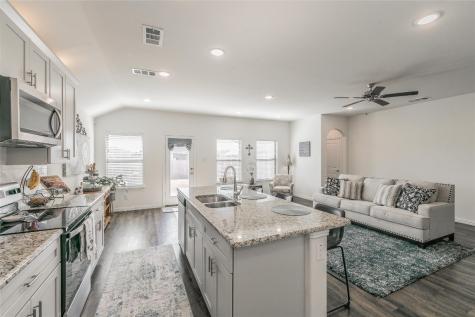 115 Willowbend Loop Mabank TX 75147