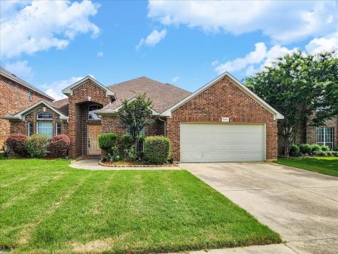 509 Crownpoint Lane Arlington TX 76002