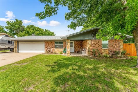 261 Greenview Drive Stephenville TX 76401