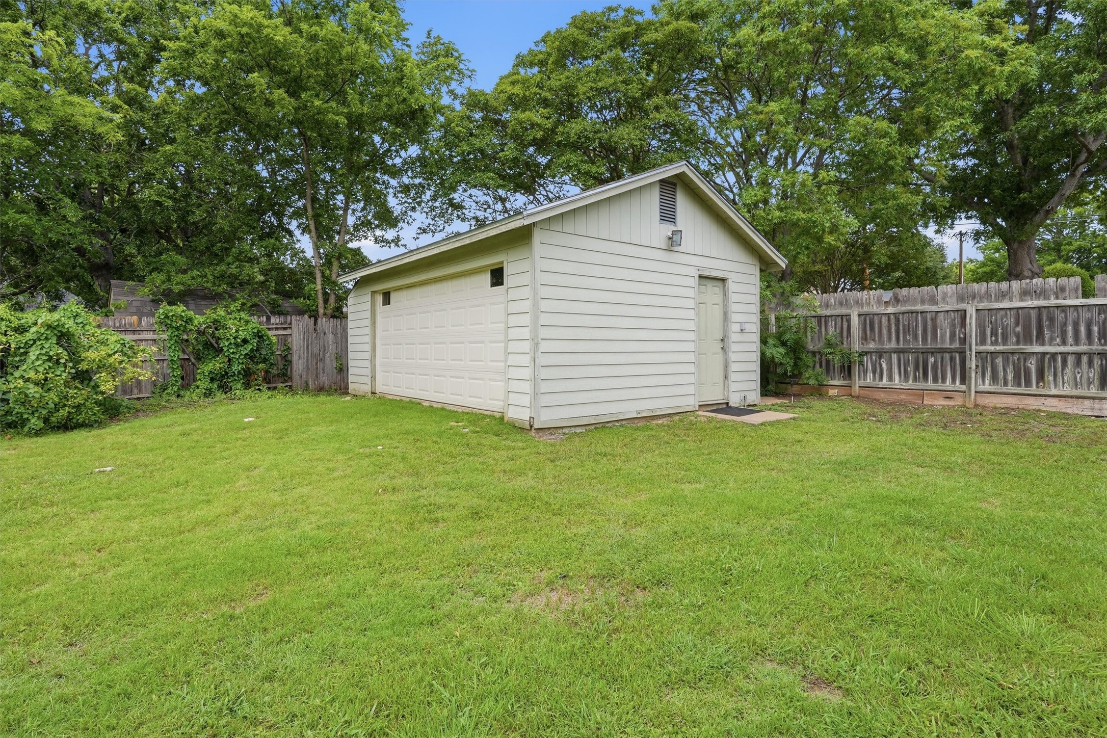 4902 Boquillas Court Granbury TX 76049