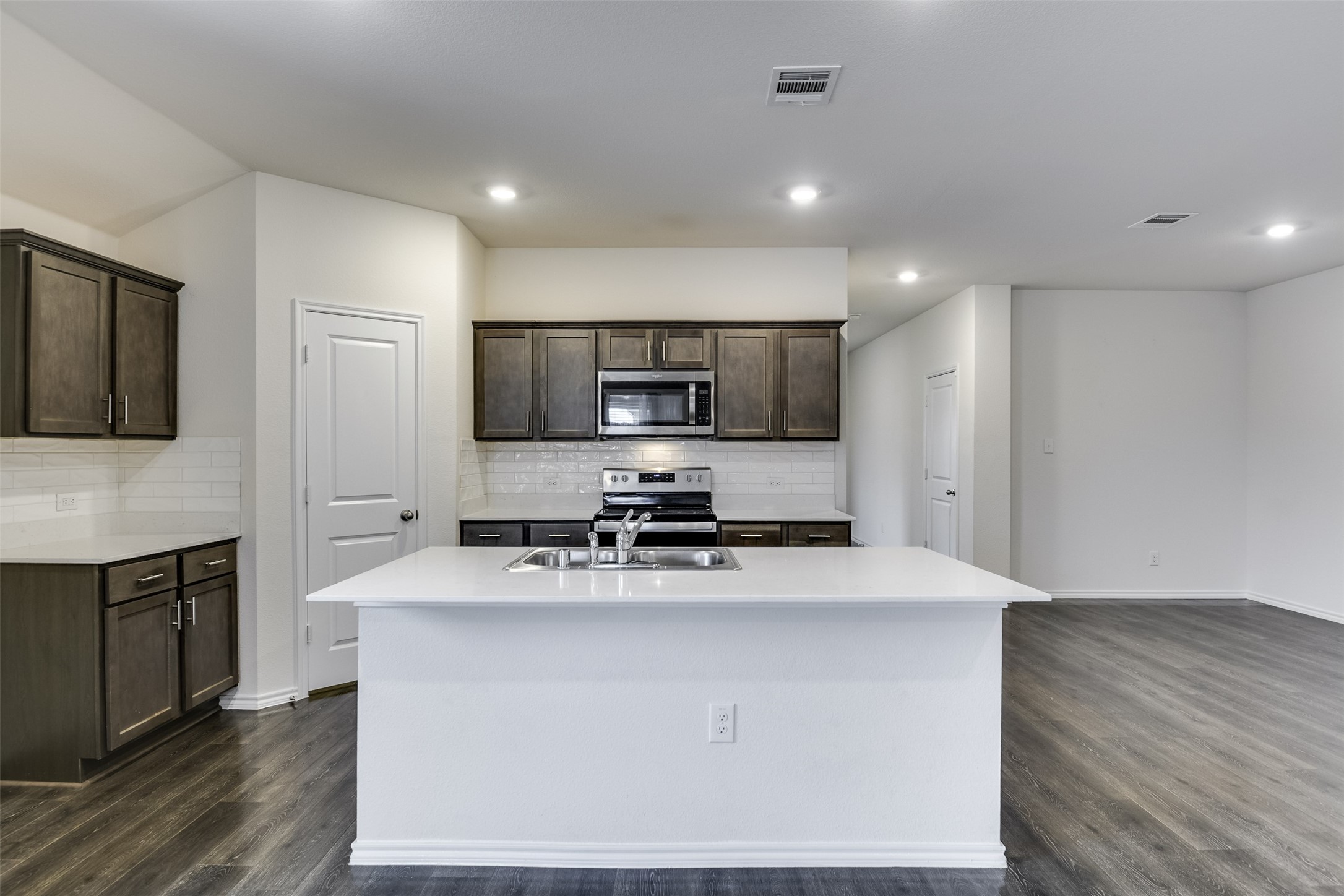 15127 Benjamin Drive Dallas TX 75253