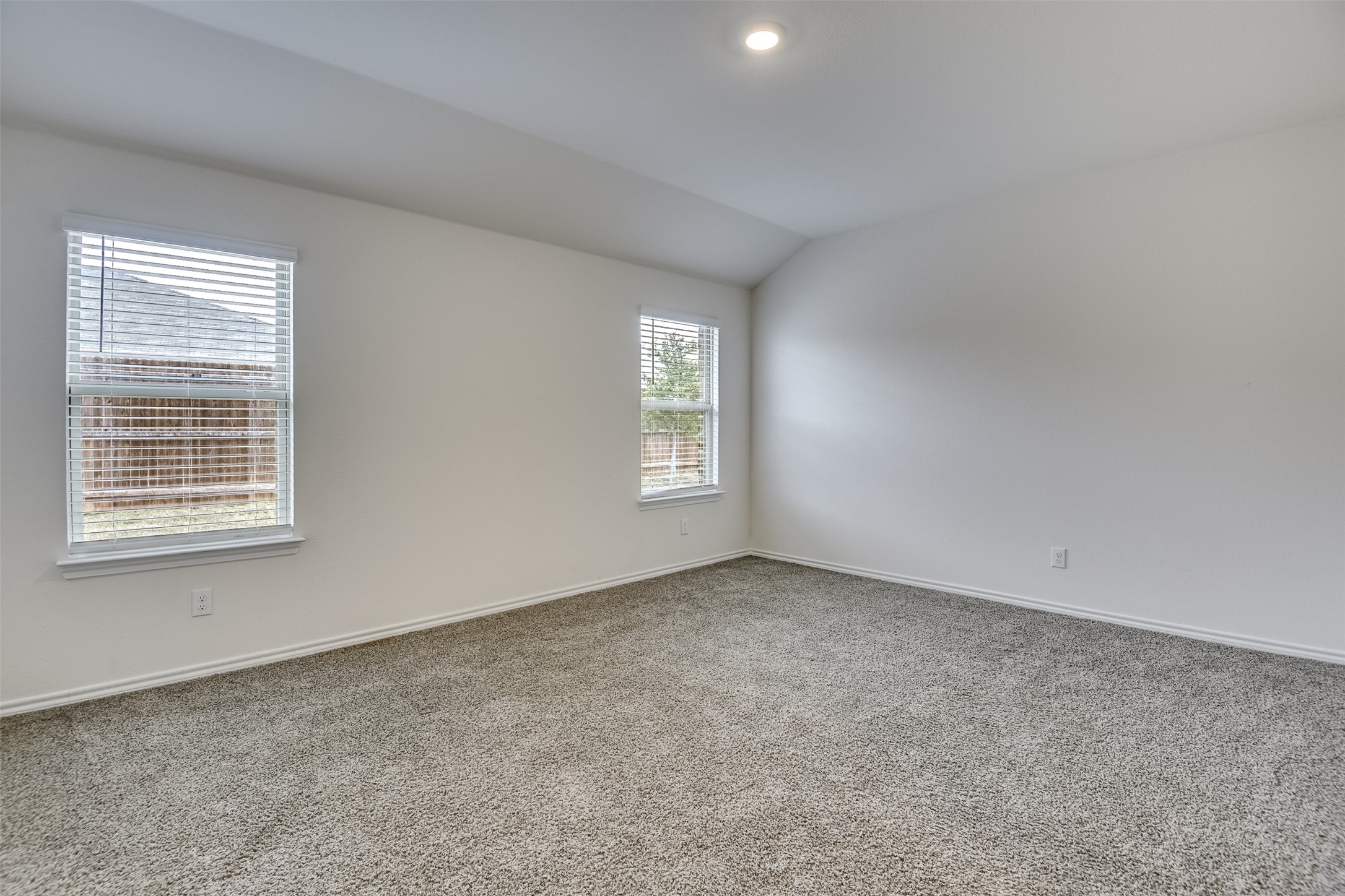 15127 Benjamin Drive Dallas TX 75253