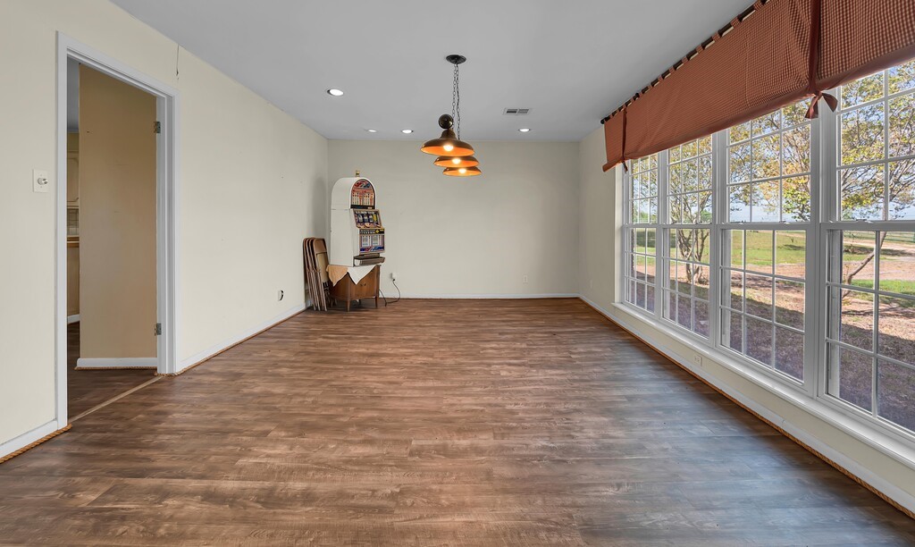 596 Saffle Road Robinson TX 76706