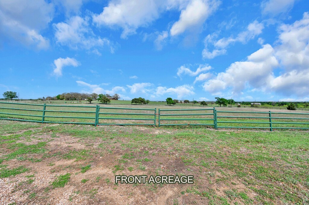 596 Saffle Road Robinson TX 76706