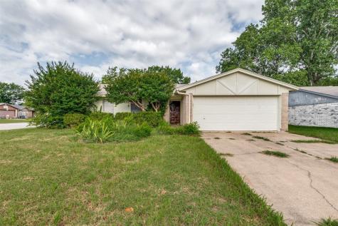 5801 Dunson Drive Haltom City TX 76148