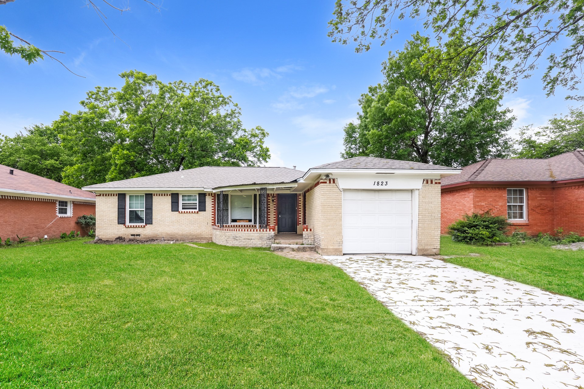 1823 Houghton Road Dallas TX 75217