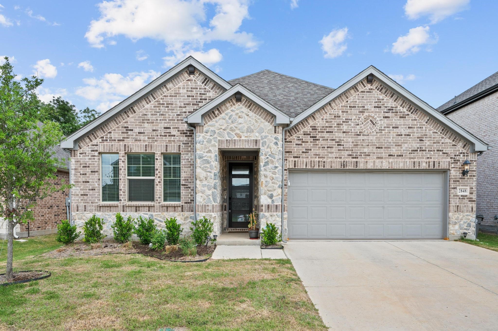 2848 Acadia Drive Corinth TX 76210